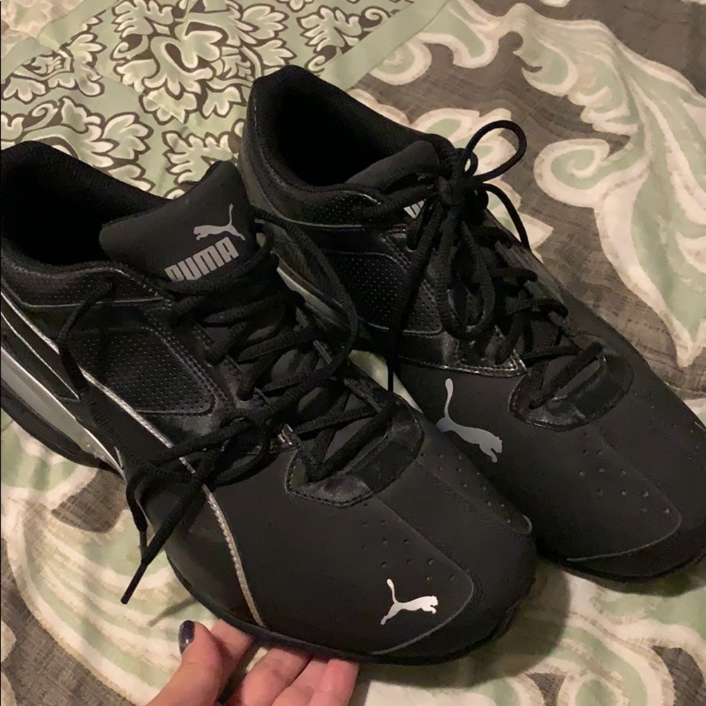Men’s shoes